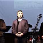 RIČIČKA NOĆ 2017.: Otpjevali hrvatsku himnu s Tomislavom Bralićem i klapom Intrade