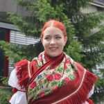 U Izboru za najljepšu djevojku u narodnoj nošnji su djevojke iz Švicarske, Njemačke, Austrije, BiH, Argentine, Bolivije...