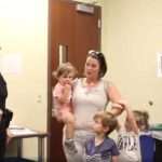 (FOTO) Hrvatska predsjednica u Austriji razgovarala s predstavnicima Hrvatske zajednice u Salzburgu