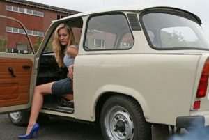 trabant i vozacica