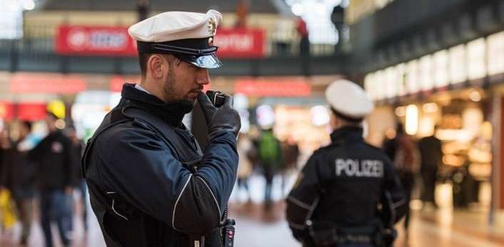POLICIJA