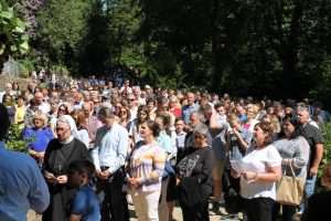 (FOTO) Više od 5.000 vjernika na 48. marijanskom hodočašću u Nevigesu