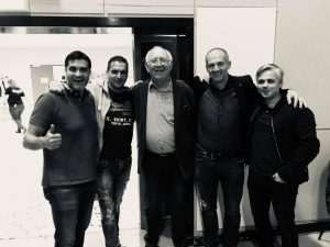 NK Zrinski iz Waiblingena je jesenski prvak i spreman za povratak u A Kreisligu Josef Majer (u sredini) bivši predsjednik sa članovima UO Zrinski