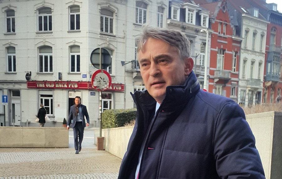 HRVATSKE SUZE I PROBUĐENI SAN: Eto zašto volim hrvatskog predsjednika Zorana Milanovića!  