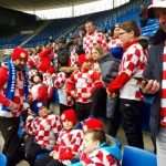 (FOTO i VIDEO) OVACIJE NAJPOPULARNIJEM: Oko 200 članova Croatije Ludwigshafen u hrvatskim dresovima u Hoffenheimu bodrilo Andreja Kramarića