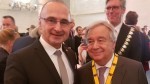 Glavnom tajniku UN-a Antóniu Guterresu na Karlovoj nagradi je čestitao hrvatski veleposlanik dr. Gordan Grlić Radman / Foto: Fenix