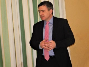 Predsjednik HSK i autor knjige I. Lacković 