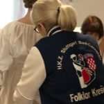 (FOTO) LUDWIGSBURG: Mlade Hrvatice odjevene u narodne nošnje domovine primile sakramenat Svete Potvrde