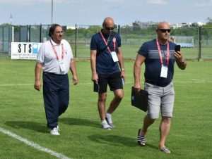 Luka Rakitić: Nismo još odustali od obrane naslova, organizacija prvenstva od strane HNS-a je besprijekorna Luka Rakitić (prvi s desna) izlazi na svečano otvaranje prvenstva / Foto: Fenix
