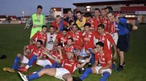 Radost igrača Croat San Pedro nakon uručenja pehara / Foto: Fenix (Dražen Patardžić - HNS)