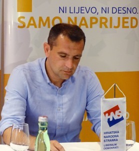 ŽUPAN MATIJA POSAVEC POJASNIO SVOJU IZJAVU: Važnije mi je mišljenje građana i članstva HNS-a nego vodstva stranke Matija Posavec / Foto: Hina