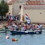 (FOTO) REGATA ZA HRVATSKE BRANITELJE U RAŽANCU KOD ZADRA: Turisti su znatiželjno gledali što se događa