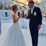 (FOTO) BAJKOVITO VJENČANJE PODNO MARJANA: Hrvatski mladenci iz Švicarske u Splitu okupili prijatelje iz Švicarske, Hrvatske i BiH (FOTO) BAJKOVITO VJENČANJE PODNO MARJANA: Hrvatski mladenci iz Švicarske u Splitu okupili prijatelje iz Švicarske, Hrvatske i BiH