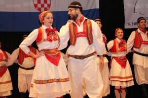 (VIDEO i FOTO) Folklorna skupina „Koraci u tuđini“ iz HKM Köln proslavila 40 godina djelovanja