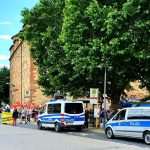 (FOTO) STUTTGART PUN POLICIJE: Zbog prošlotjednih izgreda, pristalice AfD održale prosvjedni skup kojem se protivio "Savez protiv desnice" (FOTO) STUTTGART PUN POLICIJE: Zbog prošlotjednih izgreda, pristalice AfD održale prosvjedni skup kojem se protivio "Savez protiv desnice"