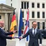(FOTO) PRIMOPREDAJA PREDSJEDANJA VIJEĆEM EU U BERLINU: Njemačka zahvalila Hrvatskoj na predsjedanju Vijećem EU-a u otežanim okolnostima