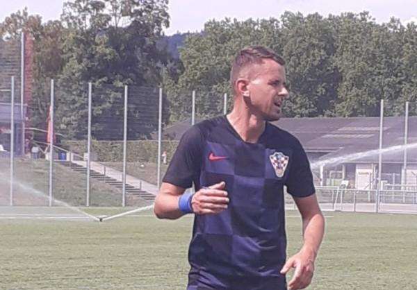 GOSTUJUĆA POBJEDA CROATIJE ZÜRICH: Stanislav Blažanović sa dva zgoditka potopio Blue Stars Zürich Arhivska snimka trenera i igrača Croatije Stanislava Blažanovića / Foto/ Fenix (Ivan Barišić)
