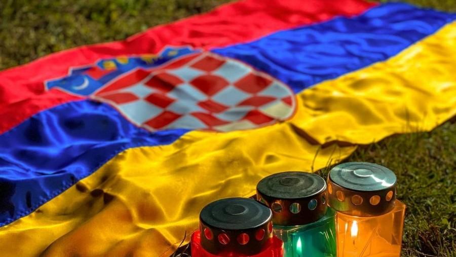 106. OBLJETNICA GENOCIDA: U Erevanu svijeće i cvijeće u spomen na turski pokolj nad Armencima