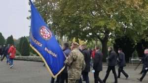 VUKOVAR: Na grobu Blage Zadre položeni brojni vijenci i upaljene svijeća, ministar Grlić Radman najavio da će u razgvoru s Vučićem pokrenuti pitanja o 1.869 nestalih Hrvata 5. Vukovar
