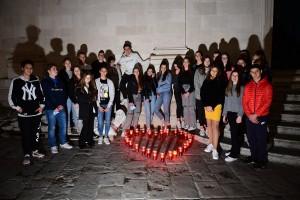 Mladi Dubrovčani za žrtve  Vukovara i Škabrnje / Foto: DuList