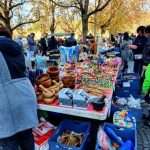 (FOTO) FLOHMARKT U VRIJEME KORONE: I Hrvati u "izlasku" koji u Stuttgartu nije zabranjen