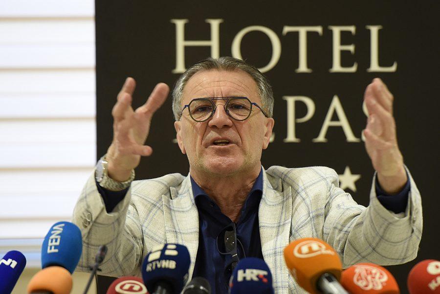 NAKON PRESUDE: Mamić tvrdi da je Sessi nosio novac, objavio je i imena sudaca: ‘Dao sam im pola milijuna eura‘