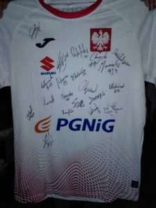NASTAVLJENA AKCIJA PRODAJE DRESOVA U POLJSKOJ ZA BANOVINU: Rukometaši Domagoj Duvnjak i Zlatko Horvat poslali svoje pakete, Mario Maloča poslao dres Lechie Gdańsk NASTAVLJENA AKCIJA PRODAJE DRESOVA U POLJSKOJ ZA BANOVINU: Rukometaši Domagoj Duvnjak i Zlatko Horvat poslali svoje pakete, Mario Maloča poslao dres Lechie Gdańsk