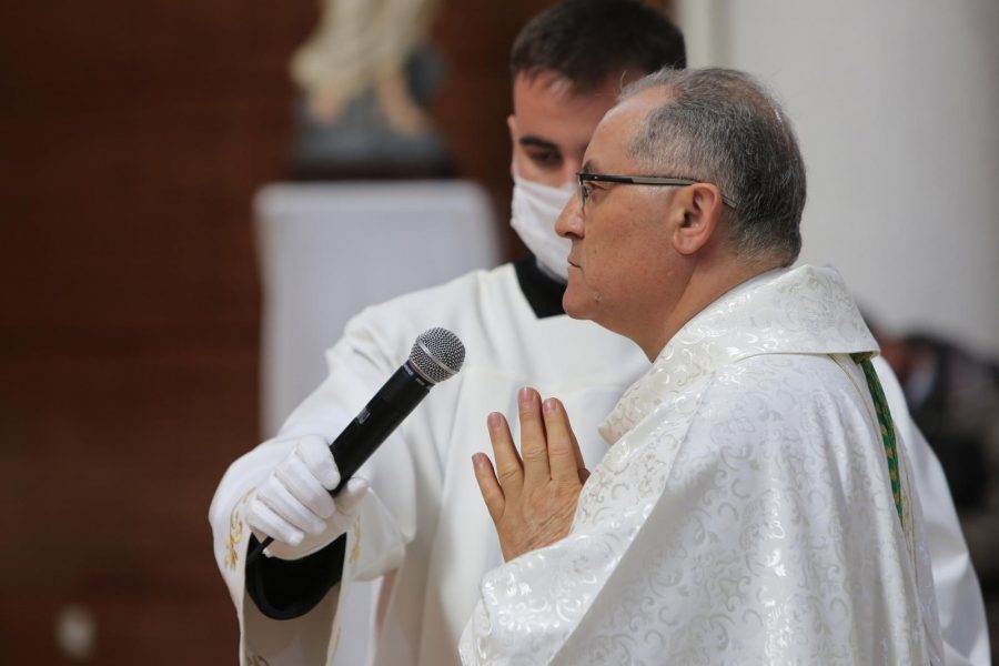 KOTOR: U katedrali sv. Tripuna ustoličenje novoga kotorskog biskupa mons. Ivana Štironje, predsjednik Crne Gore Milo Đukanović dan ranije primio barskog nadbiskupa i biskupa Štironju