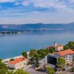 (FOTO i VIDEO) Hotel Sveti Križ na Čiovu je idealan izbor ako tražite mjesto za odmor s zanimljivim sadržajima, vrhunskom hranom... (FOTO i VIDEO) Hotel Sveti Križ na Čiovu je idealan izbor ako tražite mjesto za odmor s zanimljivim sadržajima, vrhunskom hranom...