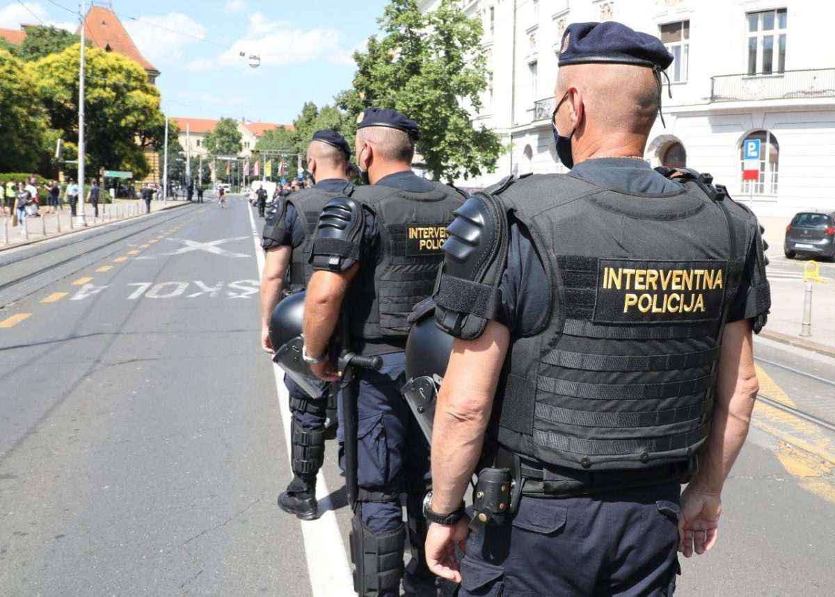 policija interventna specijalna