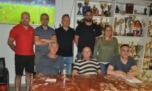 (FOTO) HAJDUK ZÜRICH : Krešimir Stanić ostaje na čelu kluba, za dopredsjednika izabran Dragan Kovačević