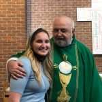 (FOTO) Nakon 24 godine od vjernika u Karbenu se oprostio fra Marijan Petričević