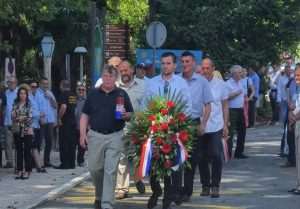 (VIDEO) TRSTENO KOD DUBROVNIKA: Odana počast za 36 imotskih branitelja poginulih u obrani Dubrovnika