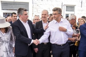 FOTO: Državni vrh na 306. Sinjskoj alki FOTO: Državni vrh na 306. Sinjskoj alki