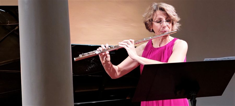 KOMORNA POSLASTICA: Vrhunskim muziciranjem Renata Penezić i Zrinka Ivančić Cikojević oduševile Bečane