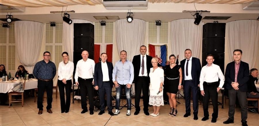 ZAJEDNO S GOTOVO 300 HRVATA: Austrijsko-hrvatska zajednica za kulturu i sport u Beču proslavila 30. obljetnicu postojanja