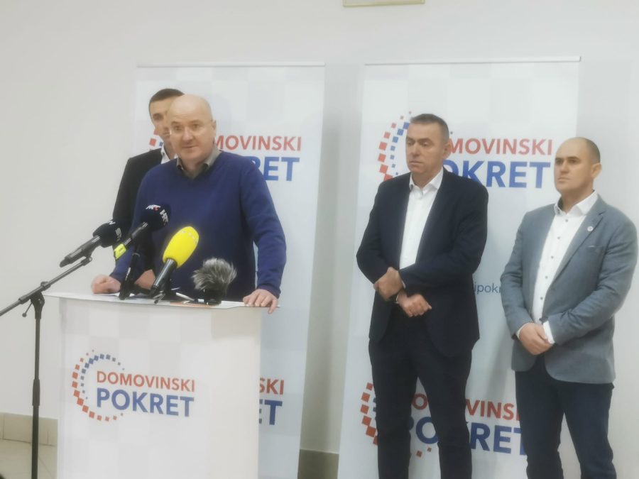 Penava poručio Vladi i Stožeru: Ne stvarajte nemir i paniku među ljudima Penava poručio Vladi i Stožeru: Ne stvarajte nemir i paniku među ljudima