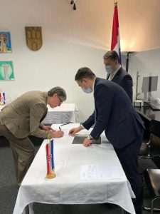 NJEMAČKA: Svečani primitak novih hrvatskih državljana u Hamburgu