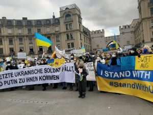 FRANKFURT/MÜNCHEN/STUTTGART: Zaustavite Putina! - Na tisuće prosvjednika u Njemačkoj izrazili solidarnost s ukrajinskim narodom