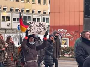 (FOTO i VIDEO) PROSVJED U FRANKFURTU: Među prosvjednicima u Frankfurtu bili i Hrvati