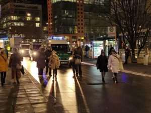 (FOTO i VIDEO) PROSVJEDI PROTIV KORONA MJERA U STUTTGARTU: Prosvjednici dali novo značenje pravilu 3G (FOTO i VIDEO) PROSVJEDI PROTIV KORONA MJERA U STUTTGARTU: Prosvjednici dali novo značenje pravilu 3G