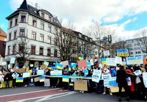 FRANKFURT/MÜNCHEN/STUTTGART: Zaustavite Putina! - Na tisuće prosvjednika u Njemačkoj izrazili solidarnost s ukrajinskim narodom