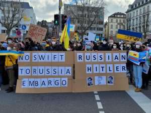 FRANKFURT/MÜNCHEN/STUTTGART: Zaustavite Putina! - Na tisuće prosvjednika u Njemačkoj izrazili solidarnost s ukrajinskim narodom