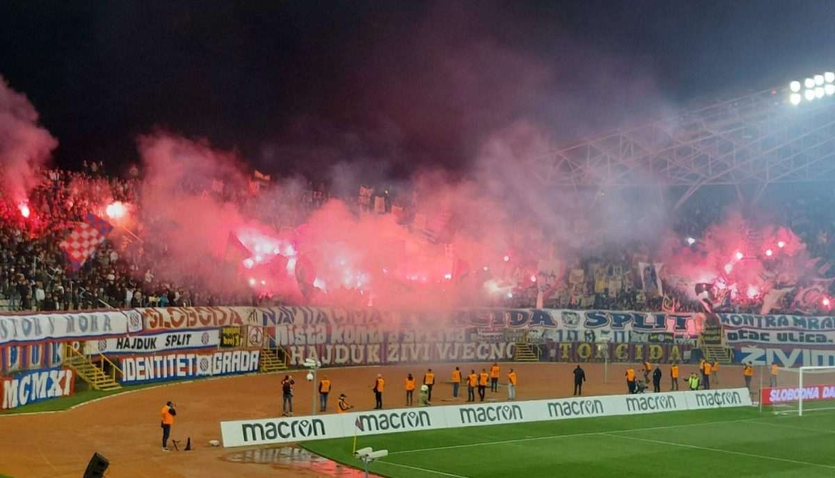 baklje navijaci hajduka split