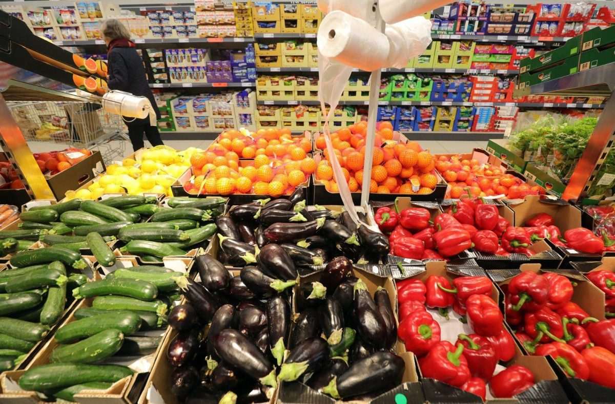 zivtne namirnice supermarket