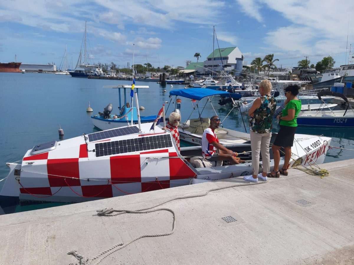 (FOTO I VIDEO) UZ BOŽJU POMOĆ NA FENIXU: Dvojica hrvatskih branitelja preveslali Atlantski ocean i ušli u povijest