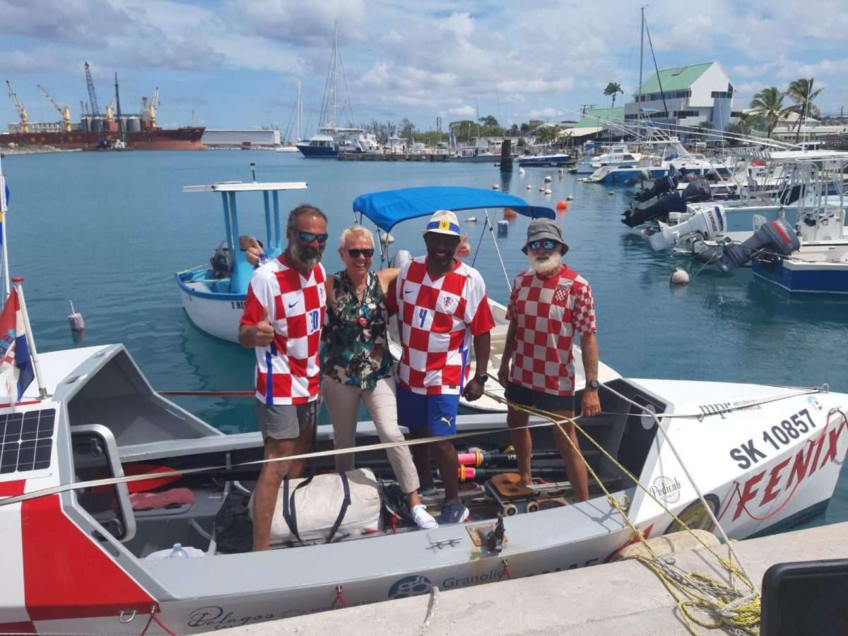 (FOTO I VIDEO) UZ BOŽJU POMOĆ NA FENIXU: Dvojica hrvatskih branitelja preveslali Atlantski ocean i ušli u povijest