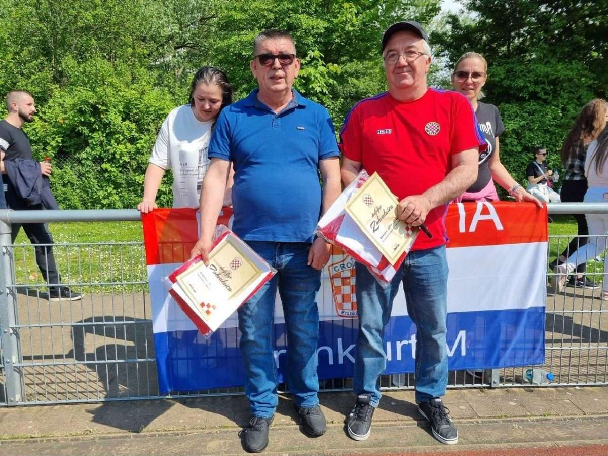 GOLIJADA U FRANKFURTU: Croatija slavila u hrvatskom derbiju protiv Posavine, gledatelji vidjeli 9 pogodaka