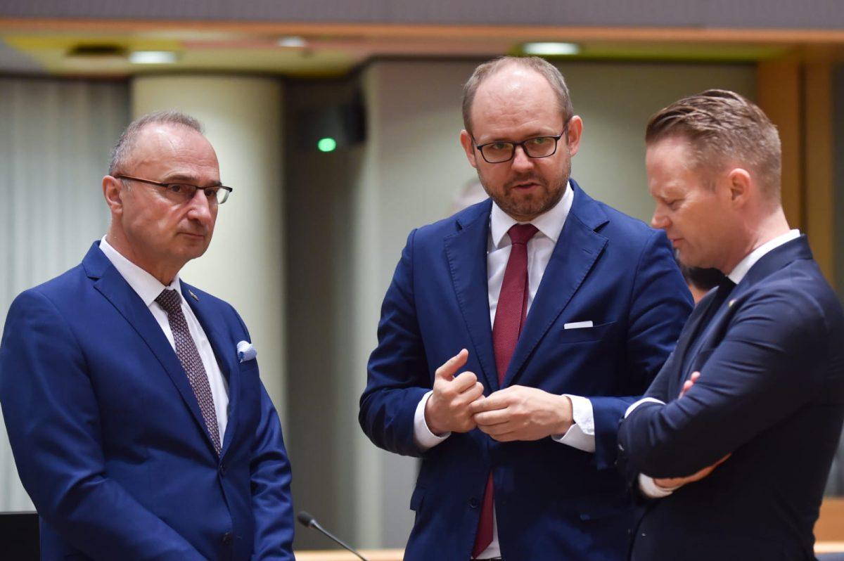 GRLIĆ RADMAN: Još jednom pokušati promijeniti izborni zakon u BiH