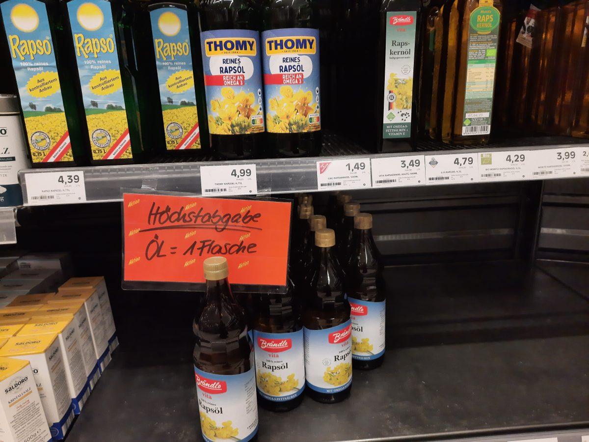 U TRGOVINAMA U NJEMAČKOJ ULJA PONOVNO IMA: Neki kupci ga ne žele kupovati, kupac u Aldi trgovini otkrio zbog čega! U TRGOVINAMA U NJEMAČKOJ ULJA PONOVNO IMA: Neki kupci ga ne žele kupovati, kupac u Aldi trgovini otkrio zbog čega!